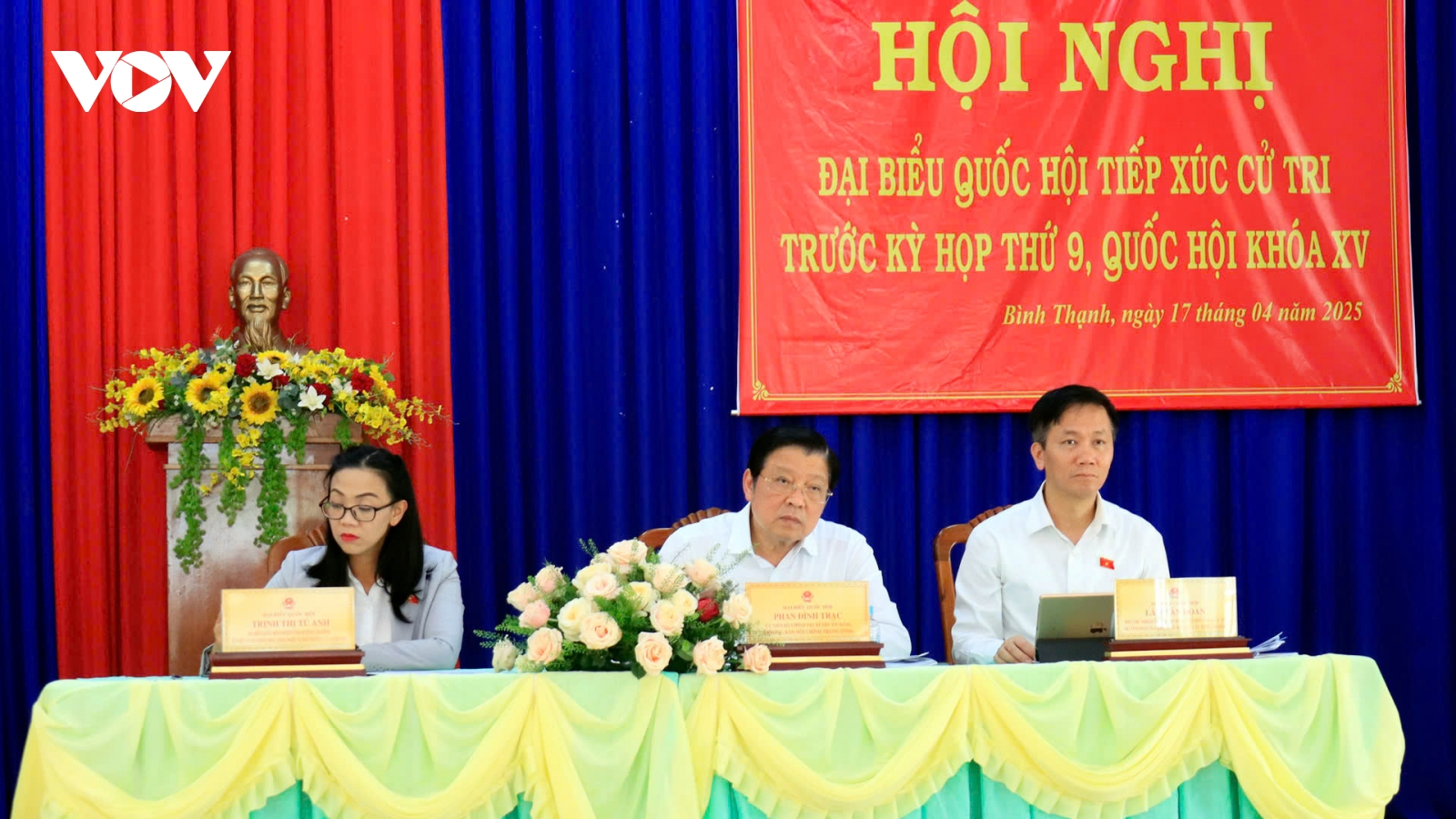 Ông Phan Đình Trạc tiếp xúc cử tri tại Lâm Đồng